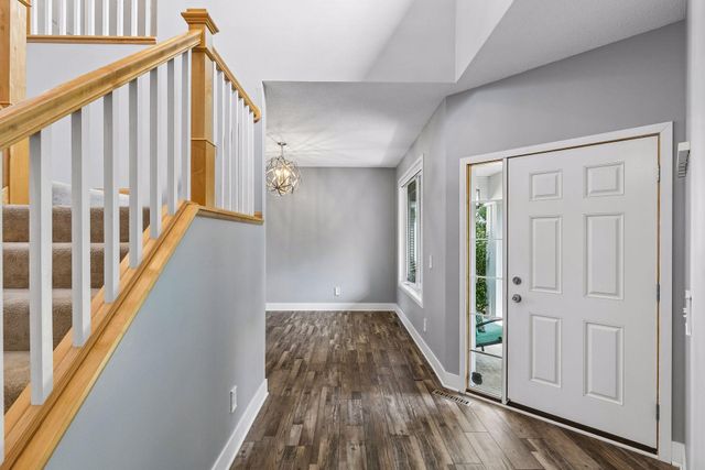 1830 Penstemon Lane, Shakopee, MN 55379