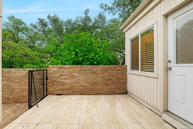 12105 Mission Trace, San Antonio, TX 78230