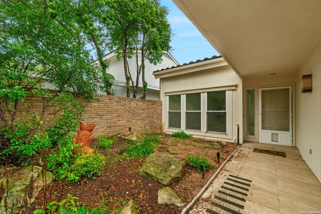 12105 Mission Trace, San Antonio, TX 78230