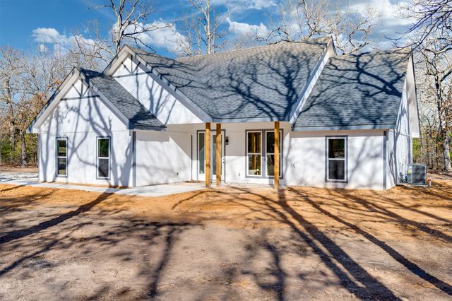 260 Private Road 35407, Sumner, TX 75486