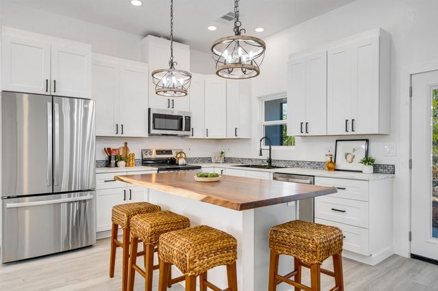 260 Private Road 35407, Sumner, TX 75486