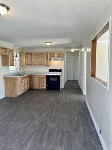 149 Cline Ave, Hendersonville, TN 37075