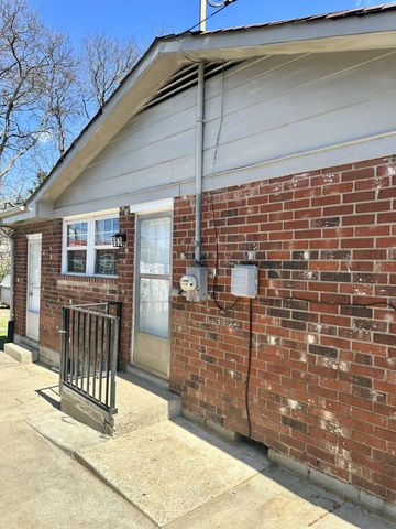 149 Cline Ave, Hendersonville, TN 37075