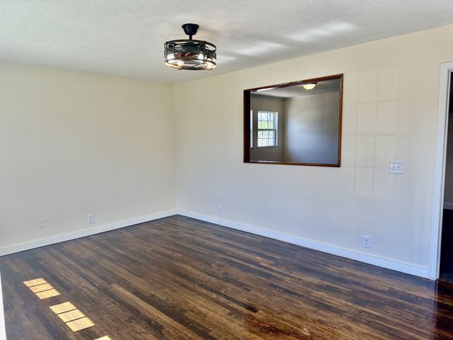 149 Cline Ave, Hendersonville, TN 37075