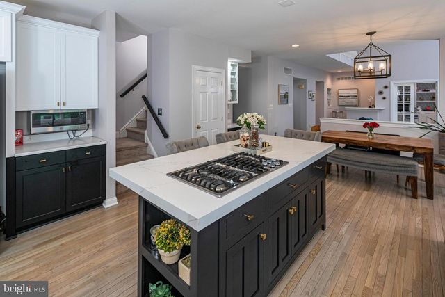 173 CHRISTOPHER DR, Princeton, NJ 08540