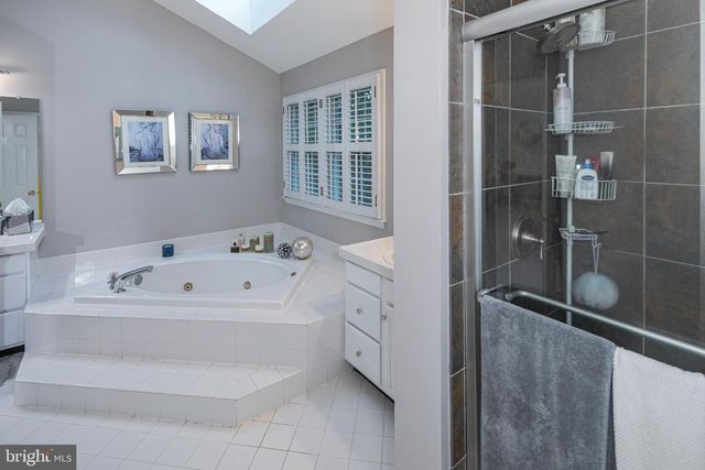 173 CHRISTOPHER DR, Princeton, NJ 08540
