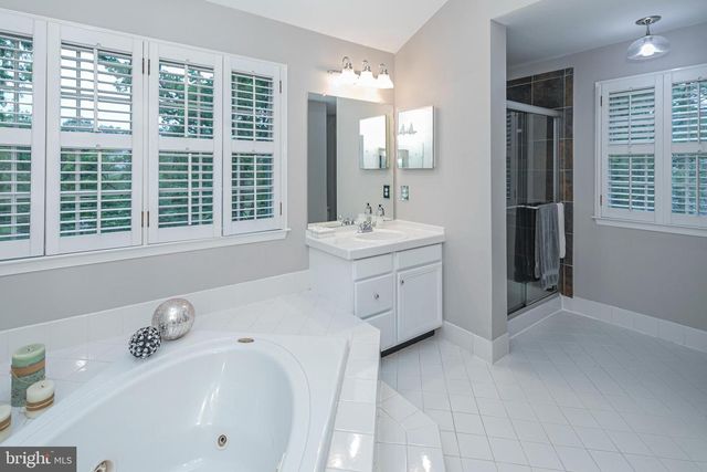 173 CHRISTOPHER DR, Princeton, NJ 08540