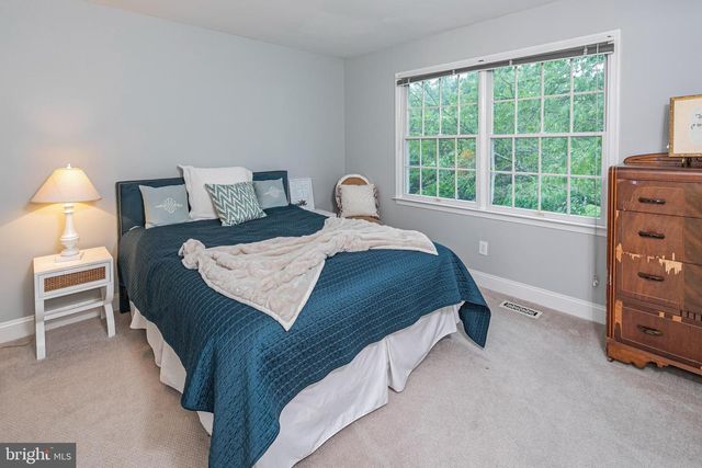 173 CHRISTOPHER DR, Princeton, NJ 08540