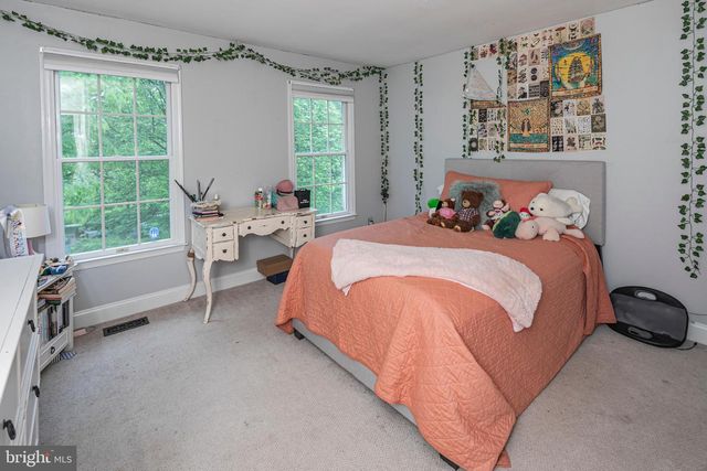 173 CHRISTOPHER DR, Princeton, NJ 08540