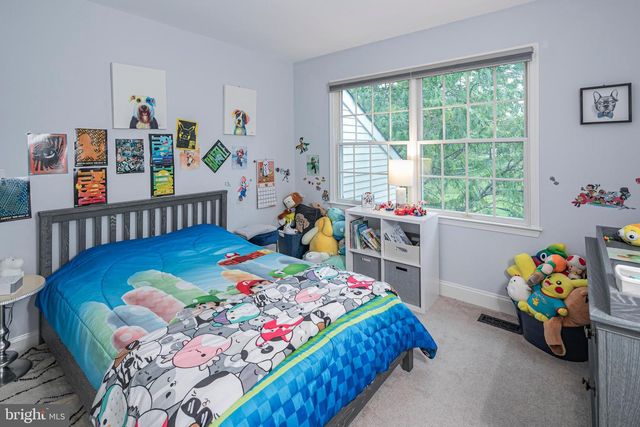 173 CHRISTOPHER DR, Princeton, NJ 08540