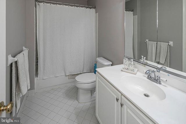 173 CHRISTOPHER DR, Princeton, NJ 08540