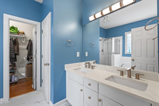 800 Chambord Way, Holly Springs, NC 27540