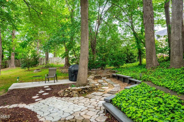 800 Chambord Way, Holly Springs, NC 27540