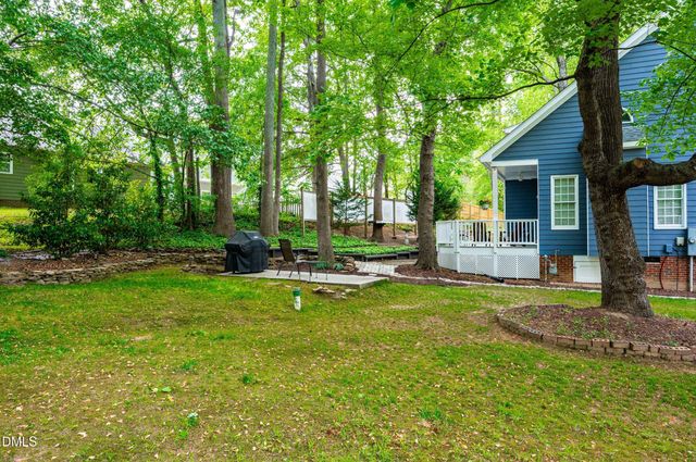 800 Chambord Way, Holly Springs, NC 27540