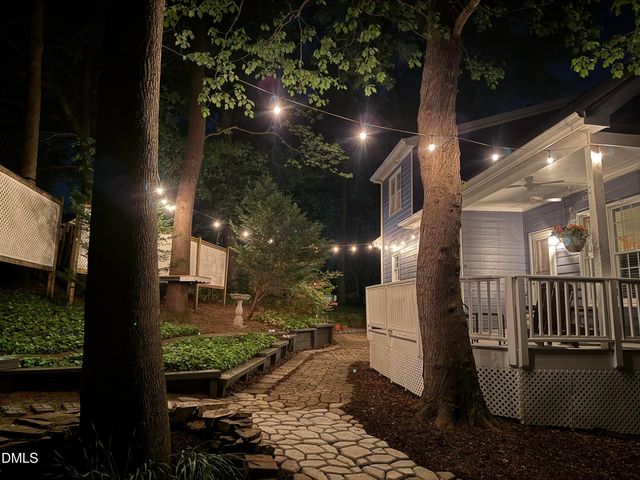 800 Chambord Way, Holly Springs, NC 27540