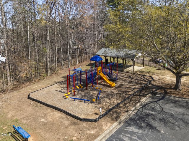 800 Chambord Way, Holly Springs, NC 27540