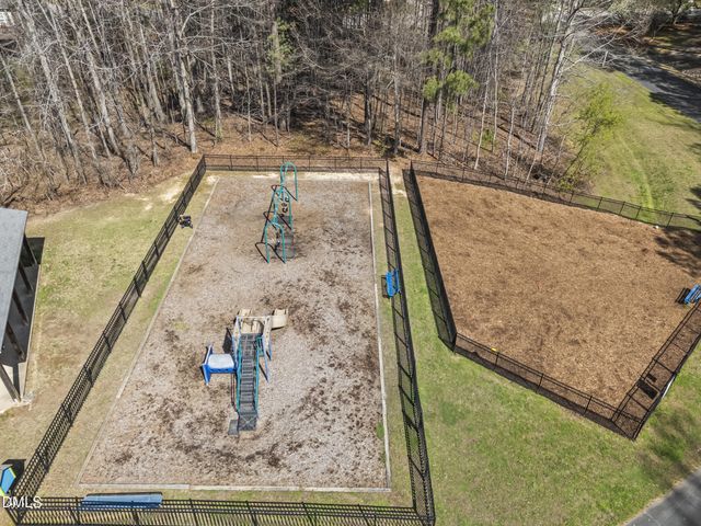 800 Chambord Way, Holly Springs, NC 27540