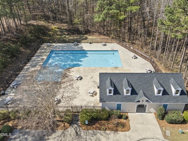 800 Chambord Way, Holly Springs, NC 27540