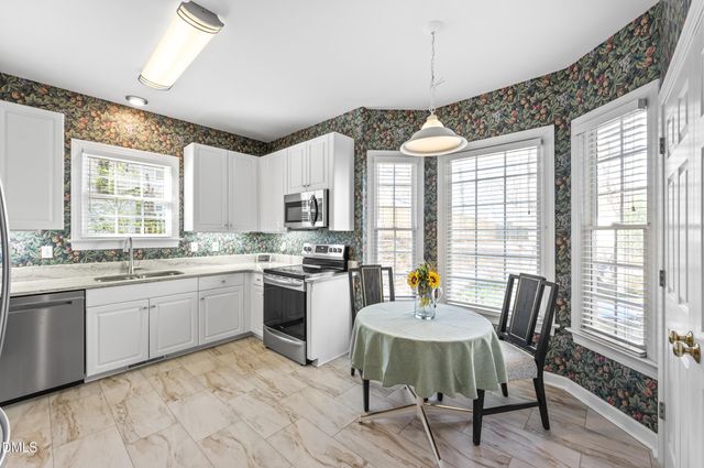 800 Chambord Way, Holly Springs, NC 27540