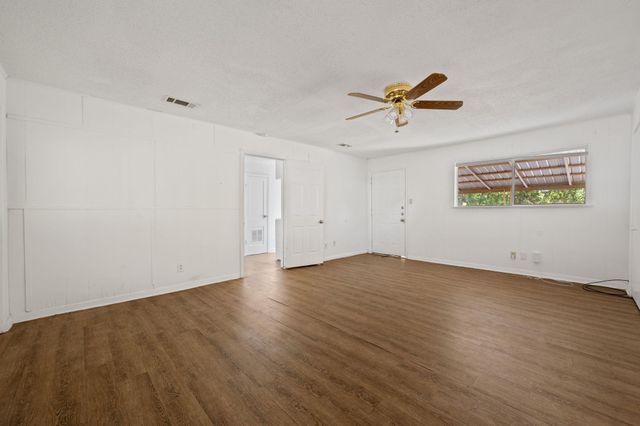 511 W Odell ST, Austin, TX 78752