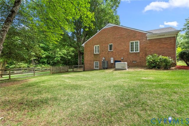 2455 Manakin Rd, Manakin Sabot, VA 23103