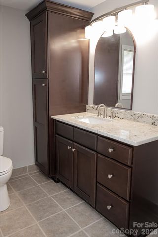 728 Morningside Drive, Mount Holly, NC 28120