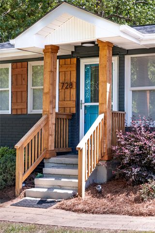 728 Morningside Drive, Mount Holly, NC 28120