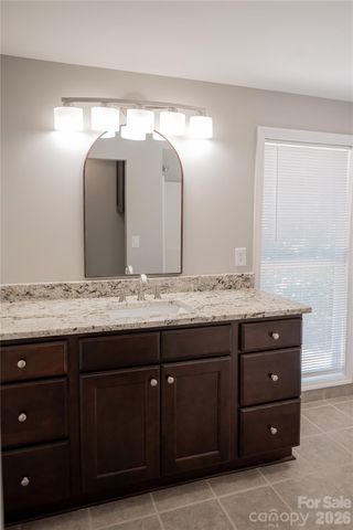 728 Morningside Drive, Mount Holly, NC 28120