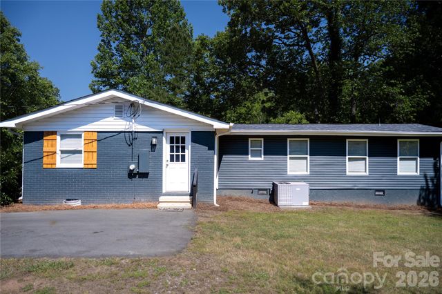 728 Morningside Drive, Mount Holly, NC 28120