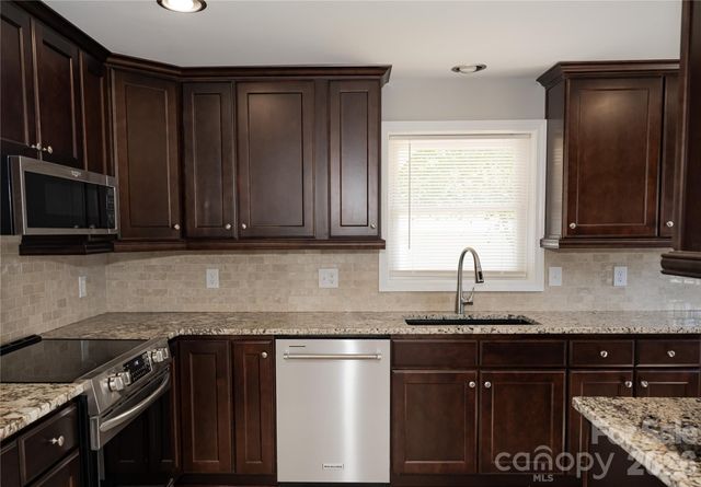 728 Morningside Drive, Mount Holly, NC 28120