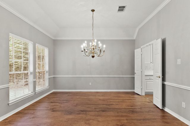 42 Vista Cove Drive, The Woodlands, TX 77381