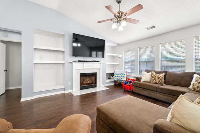 101 Lindenwood Court, Goose Creek, SC 29445