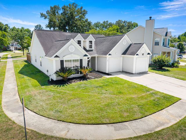 101 Lindenwood Court, Goose Creek, SC 29445