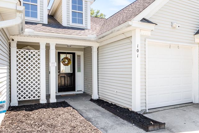 101 Lindenwood Court, Goose Creek, SC 29445