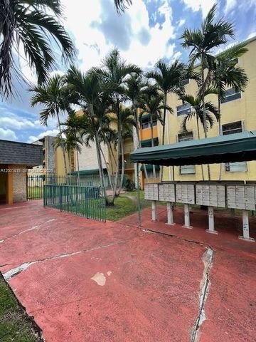 606 W 81st St 408, Hialeah, FL 33014