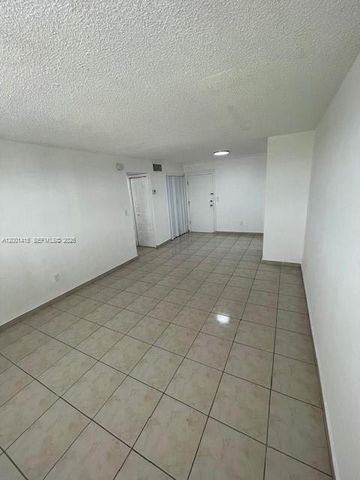 606 W 81st St 408, Hialeah, FL 33014
