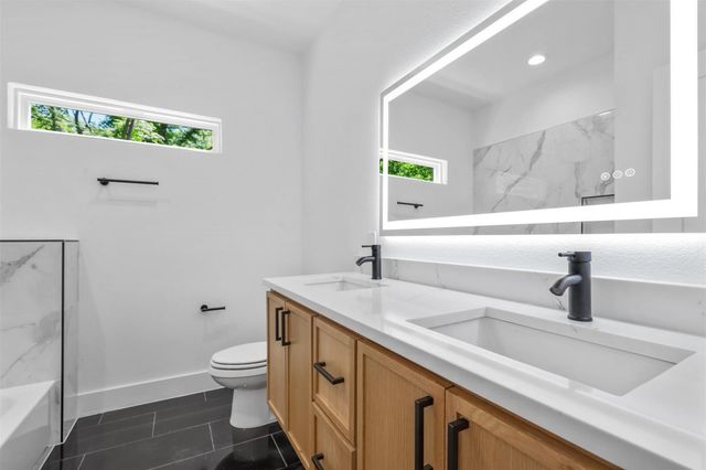 2714 Hector Street, Dallas, TX 75210