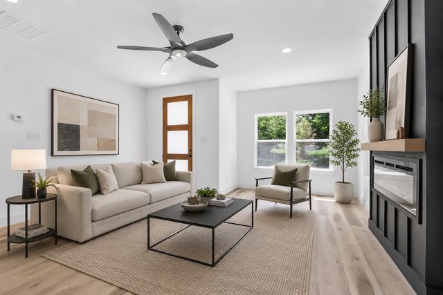 2714 Hector Street, Dallas, TX 75210
