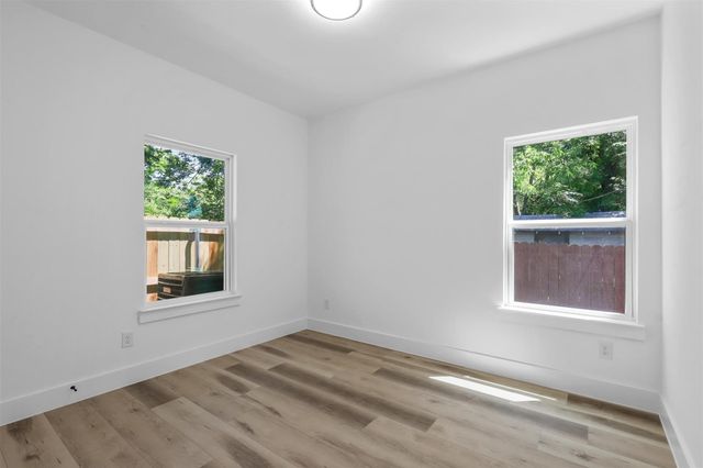 2714 Hector Street, Dallas, TX 75210