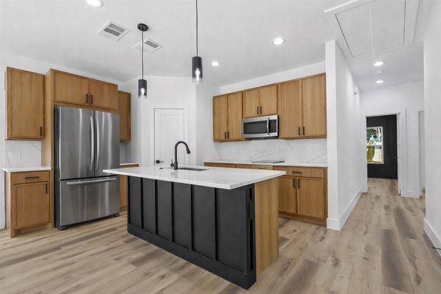 2714 Hector Street, Dallas, TX 75210