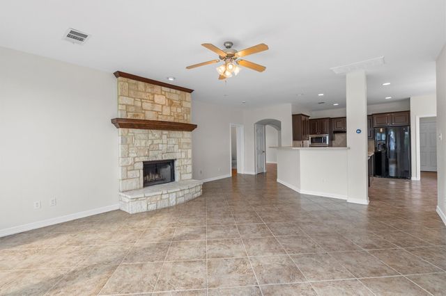 13700 Long Shadow DR, Manor, TX 78653