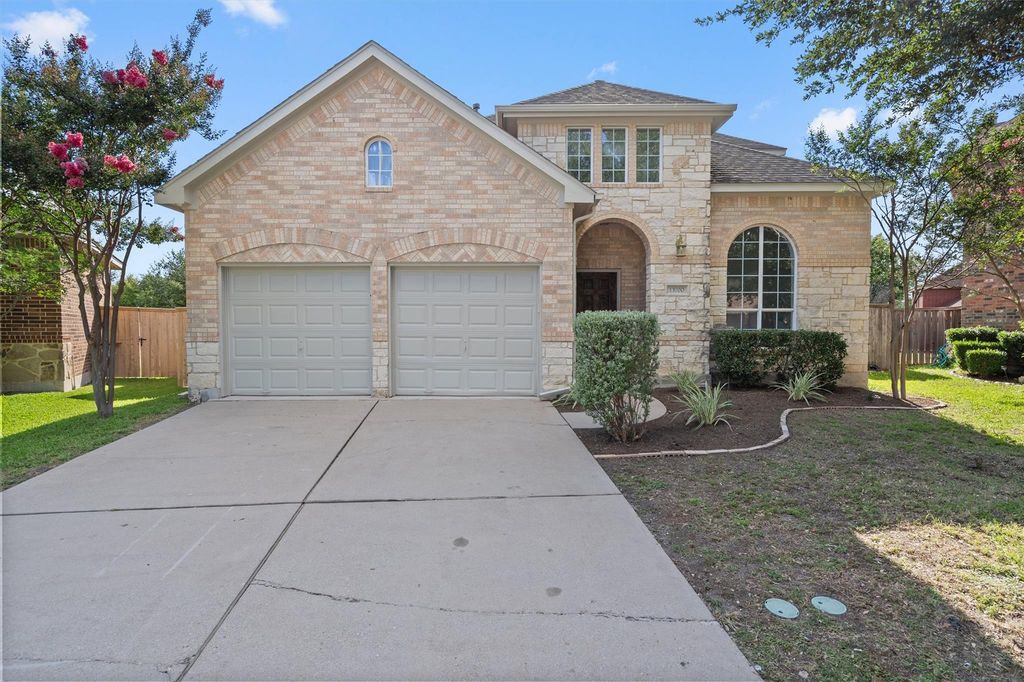 13700 Long Shadow DR, Manor, TX 78653