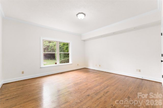 7307 Roseland Avenue, Charlotte, NC 28277
