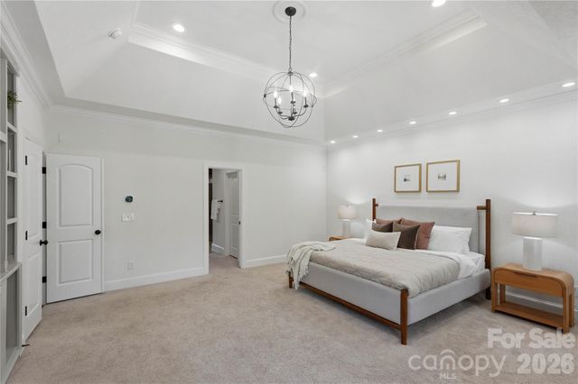 7307 Roseland Avenue, Charlotte, NC 28277
