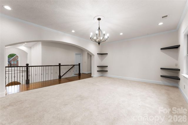 7307 Roseland Avenue, Charlotte, NC 28277