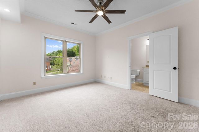 7307 Roseland Avenue, Charlotte, NC 28277