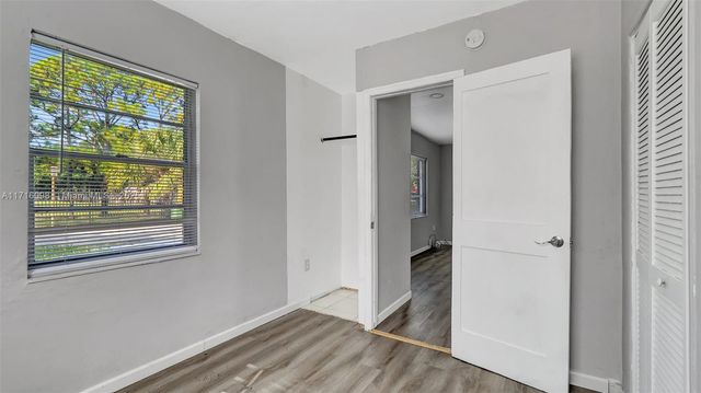 1240 SW 32nd Ave, Fort Lauderdale, FL 33312