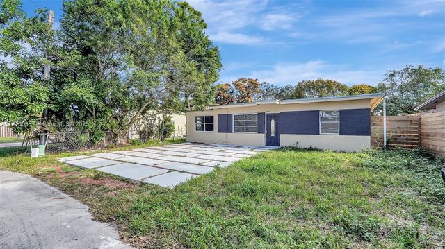 1240 SW 32nd Ave, Fort Lauderdale, FL 33312