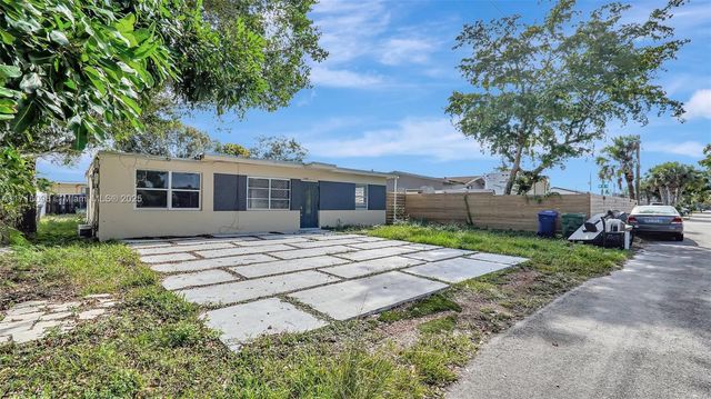 1240 SW 32nd Ave, Fort Lauderdale, FL 33312