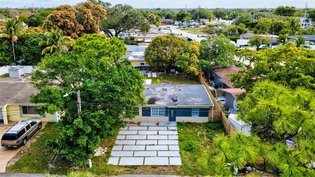 1240 SW 32nd Ave, Fort Lauderdale, FL 33312